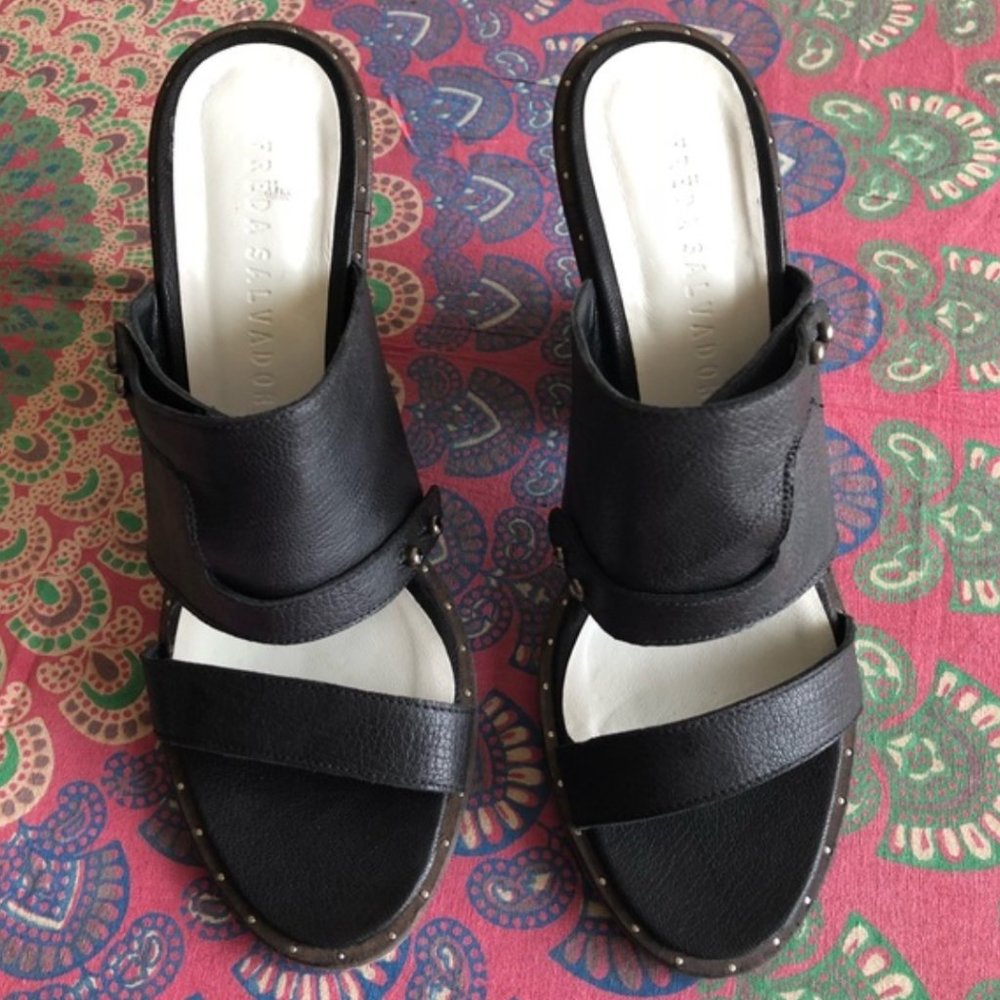 Black Freda Salvador Sandals (Never Worn)